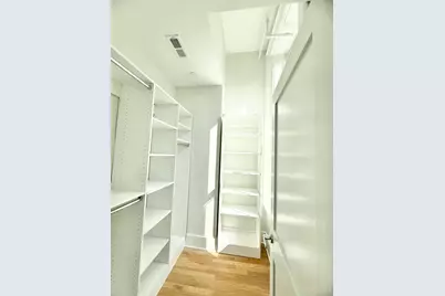 915 Vine Street #203, Cincinnati, OH 45202 - Photo 13