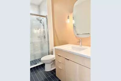 915 Vine Street #203, Cincinnati, OH 45202 - Photo 17