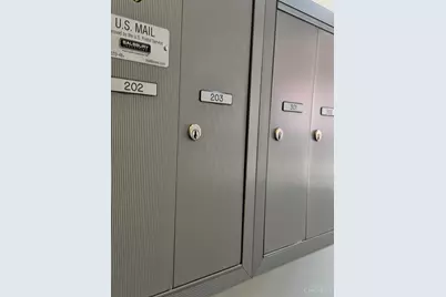 915 Vine Street #203, Cincinnati, OH 45202 - Photo 27