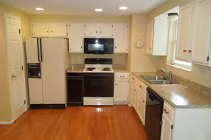 10817 Lakehurst Ct, Sycamore Township, OH 45242 - Photo 3