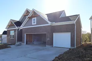 3994 Trailside Dr, Green Township, OH 45248 - Photo 3