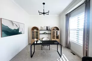 7978 Nagel Vlg Dr, Anderson Township, OH 45255 - Photo 3