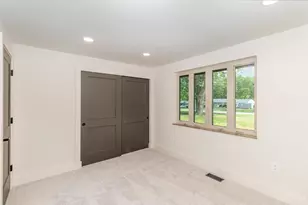 309 Indian View Dr, Miami Township, OH 45140 - Photo 15