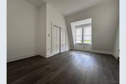 623 Riddle Road #2, Cincinnati, OH 45220 - Photo 7