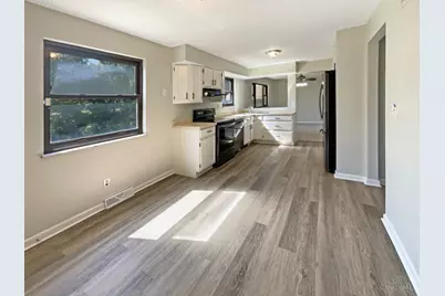 3198 Sunnyhollow Lane, Green Township, OH 45239 - Photo 15