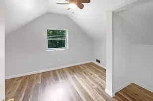 155 Bonham Rd, Wyoming, OH 45215 - Photo 19