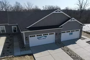 6841 Traditions St, Middletown, OH 45044 - Photo 1