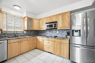 854 Rue De La Paix, Cincinnati, OH 45220 - Photo 19