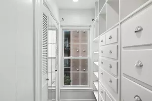 854 Rue De La Paix, Cincinnati, OH 45220 - Photo 33