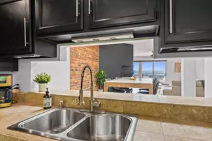 143 Goethe St, Cincinnati, OH 45202 - Photo 11