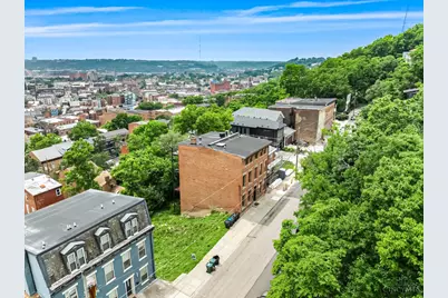 143 Goethe Street #4D, Cincinnati, OH 45202 - Photo 33