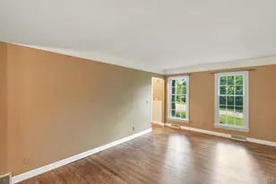 3743 Centurion Dr, Green Township, OH 45211 - Photo 7