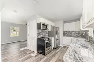 1998 Fairfax Ave, Cincinnati, OH 45207 - Photo 15