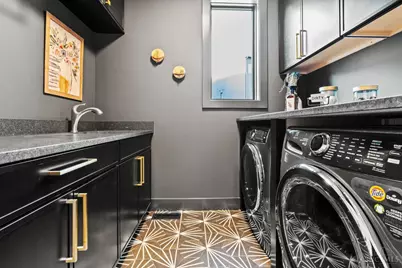 2942 Three Oaks Lane, Cincinnati, OH 45209 - Photo 37