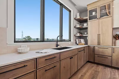 2942 Three Oaks Lane, Cincinnati, OH 45209 - Photo 71