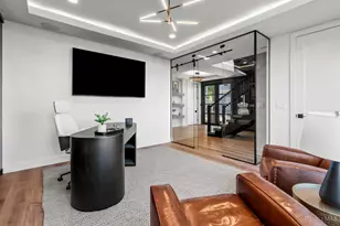 2942 Three Oaks Ln, Cincinnati, OH 45209 - Photo 13