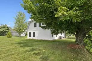 559 Waynoka Dr, Franklin Township, OH 45171 - Photo 11