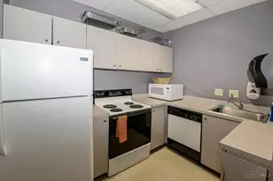 2324 Madison Rd, Cincinnati, OH 45208 - Photo 35