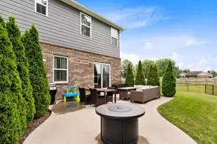 9475 Whispering Stream Ct, Clearcreek Twp., OH 45458 - Photo 37