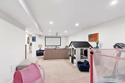 9475 Whispering Stream Court, Clearcreek Twp., OH 45458 - Photo 33