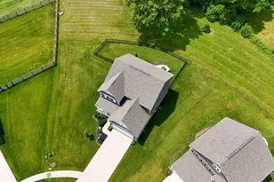 9475 Whispering Stream Ct, Clearcreek Twp., OH 45458 - Photo 43