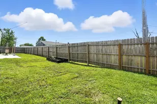 218 Woodfield Dr, Brookville, OH 45309 - Photo 31