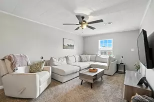 218 Woodfield Dr, Brookville, OH 45309 - Photo 11