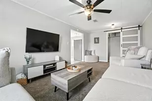 218 Woodfield Dr, Brookville, OH 45309 - Photo 13