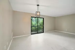 7212 Creekview Dr, Colerain Township, OH 45247 - Photo 15