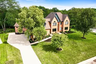 6530 Bridgeton Manor Ct, Liberty Township, OH 45011 - Photo 3