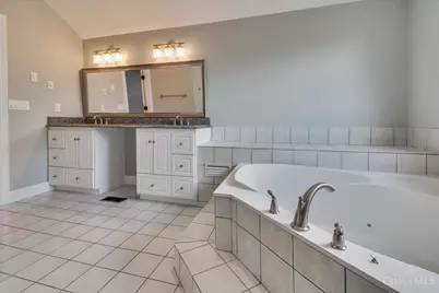 6530 Bridgeton Manor Court, Liberty Township, OH 45011 - Photo 41