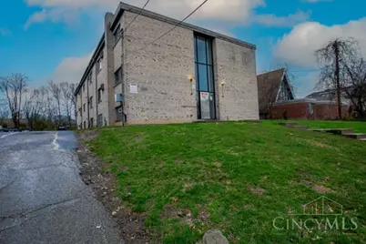 694 Gholson Avenue, Cincinnati, OH 45229 - Photo 3