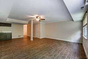 10555 Montgomery Rd, Montgomery, OH 45242 - Photo 21