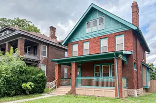 1622 Clifton Ave, Columbus,  43203 - Photo 3