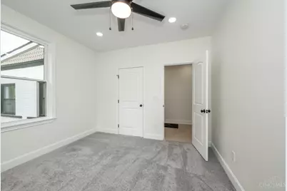 817 Hawthorne Avenue #A, Cincinnati, OH 45205 - Photo 25