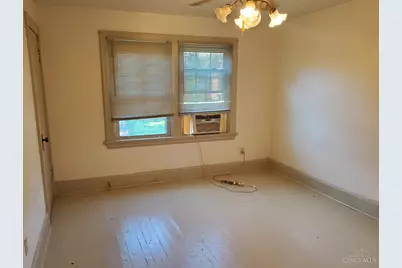 1946 Berkley Avenue, Cincinnati, OH 45237 - Photo 15