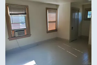 1946 Berkley Avenue, Cincinnati, OH 45237 - Photo 13