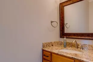 5725 Hawthorne Reserve Dr, Liberty Township, OH 45044 - Photo 35