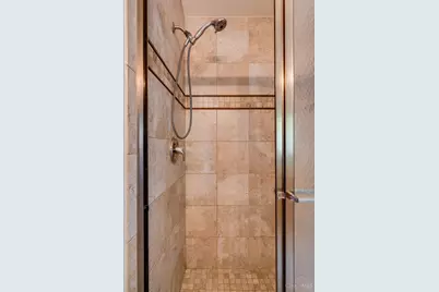 5725 Hawthorne Reserve Dr, Liberty Township, OH 45044 - Photo 25