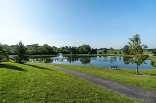 5725 Hawthorne Reserve Dr, Liberty Township, OH 45044 - Photo 47