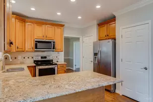 5725 Hawthorne Reserve Dr, Liberty Township, OH 45044 - Photo 13