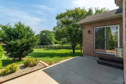 5725 Hawthorne Reserve Dr, Liberty Township, OH 45044 - Photo 39