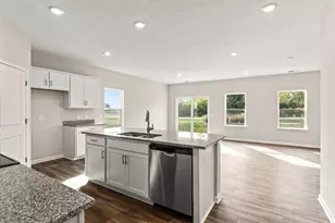 1985 Snowy Ln, Oxford Township, OH 45056 - Photo 11