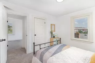 2217 Crane Ave, Cincinnati, OH 45207 - Photo 11