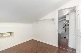 306 W McMicken Ave, Cincinnati, OH 45214 - Photo 11