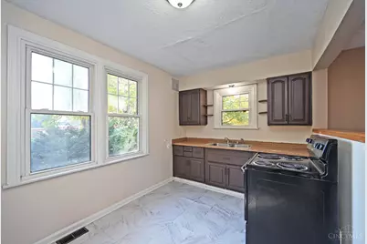 1625 Joseph Court, Cincinnati, OH 45231 - Photo 13