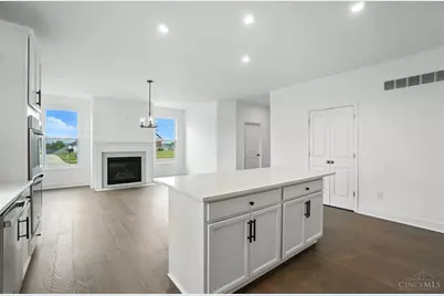 8848 Oakcrest Way, West Chester, OH 45069 - Photo 13