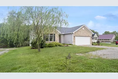 820 Waynoka Drive, Jackson Township, OH 45171 - Photo 3