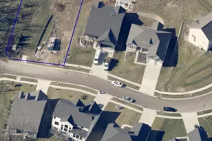 2105 Clough Chase Dr, Anderson Township, OH 45244 - Photo 3