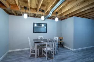 702 Cheryl Ln, Hillsboro, OH 45133 - Photo 23